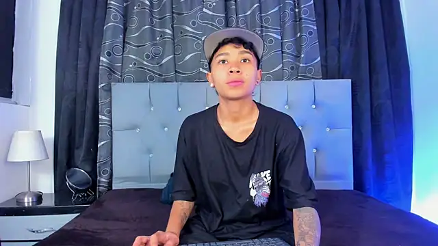 Snapshot of nova_sex01 chatting on 03.12.25 nova sex01 online show from 03.12.25