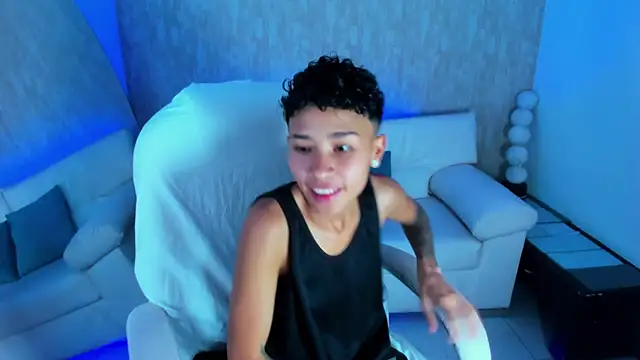 Snapshot of nova_sex01 chatting on 09.27.25 nova sex01 online show from 09.27.25