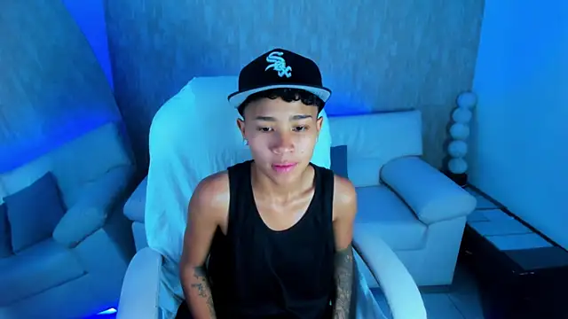 Snapshot of nova_sex01 chatting on 09.30.25 nova sex01 online show from 09.30.25