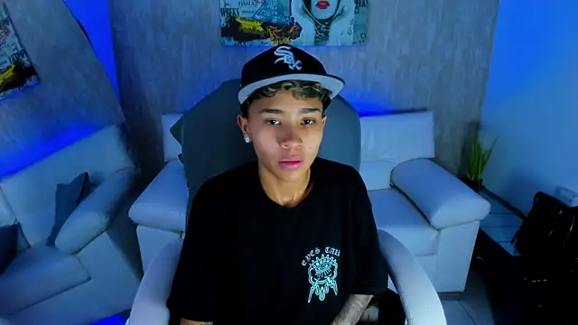 Snapshot of nova_sex01 chatting on 10.26.25 nova sex01 online show from 10.26.25