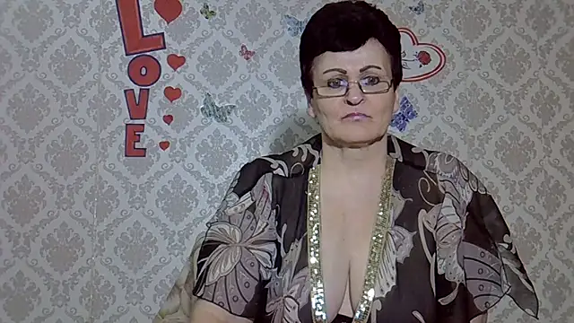 PaulaGolden online show from 03.10.25