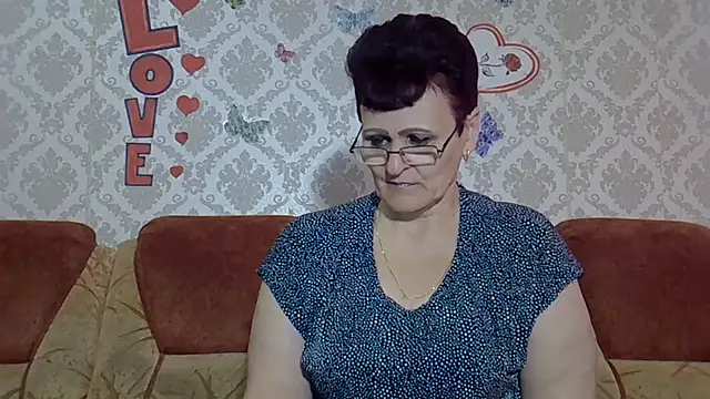 PaulaGolden online show from 10.05.25