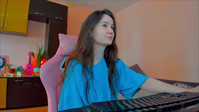Snapshot of ameli_moon chatting on 07.03.26 ameli moon online show from 07.03.26