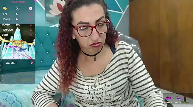 Snapshot of sabrina_dupont chatting on 02.05.25 sabrina dupont online show from 02.05.25