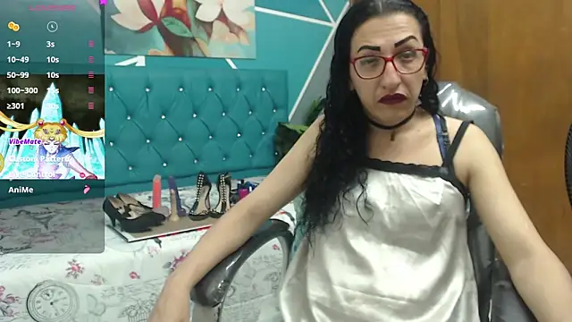 Snapshot of sabrina_dupont chatting on 09.26.25 sabrina dupont online show from 09.26.25