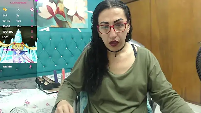 Snapshot of sabrina_dupont chatting on 10.05.25 sabrina dupont online show from 10.05.25