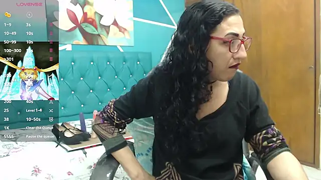 Snapshot of sabrina_dupont chatting on 10.12.25 sabrina dupont online show from 10.12.25