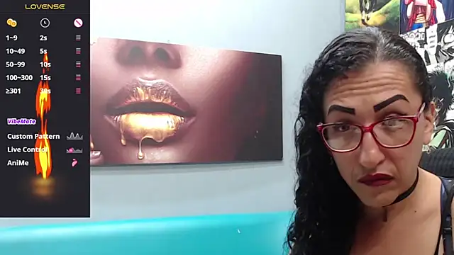 Snapshot of sabrina_dupont chatting on 11.25.25 sabrina dupont online show from 11.25.25