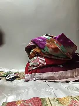 Snapshot of Shubu_76 chatting on 11.26.25 Shubu 76 online show from 11.26.25