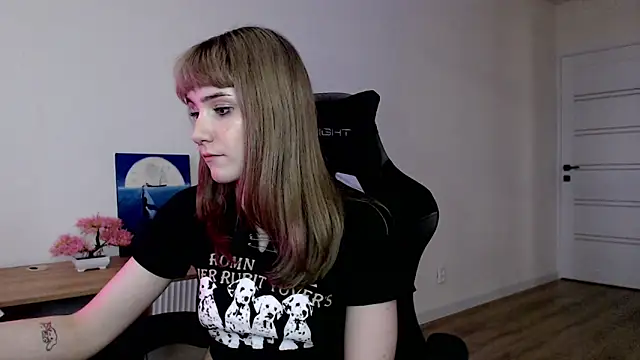 Princess Shy    online show from 03.12.25