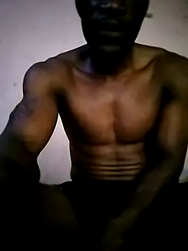 Snapshot of 12fitman chatting on 02.20.26 12fitman online show from 02.20.26