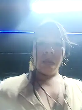 Snapshot of Karenn12 chatting on 11.13.25 Karenn12 online show from 11.13.25