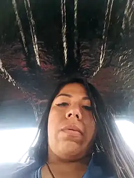 Snapshot of Karenn12 chatting on 12.05.25 Karenn12 online show from 12.05.25