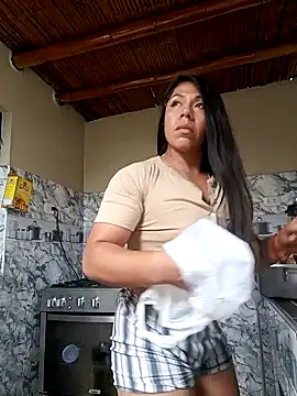 Karenn12 online show from 04.28.26