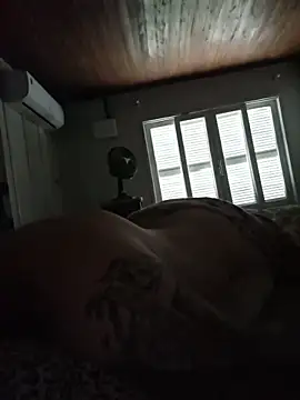 KAZADO LIBERAL online show from 10.19.25