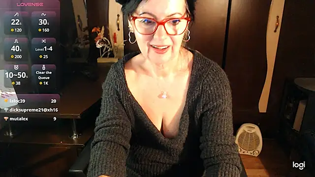 Snapshot of exymilf_ chatting on 02.26.25 exymilf online show from 02.26.25