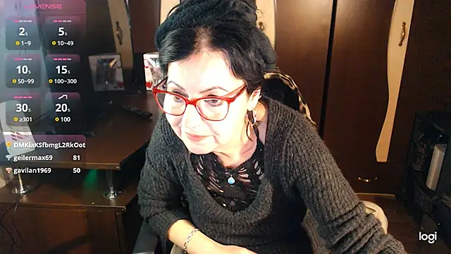 Snapshot of exymilf_ chatting on 02.27.25 exymilf online show from 02.27.25