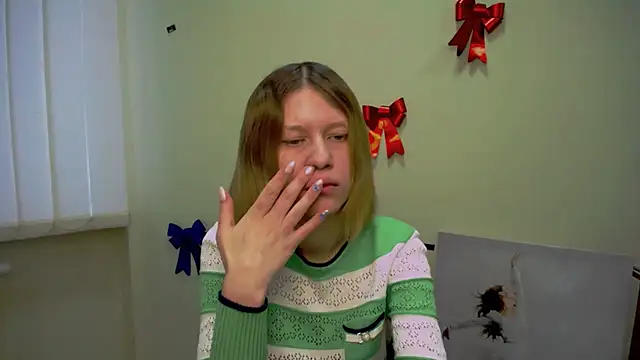 Snapshot of StellaCRL chatting on 03.07.25 StellaCRL online show from 03.07.25