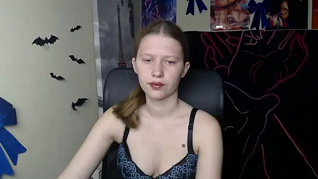 Snapshot of StellaCRL chatting on 04.25.26 StellaCRL online show from 04.25.26