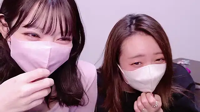 Snapshot of ASUKA-TV chatting on 11.10.25 ASUKA-TV online show from 11.10.25