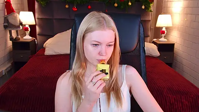 GraceGlamour online show from 12.19.25