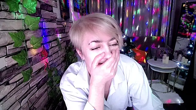 Hot Girl87 online show from 12.14.24