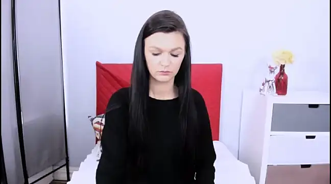 Snapshot of DakotaSensual chatting on 12.12.24 DakotaSensual online show from 12.12.24