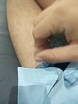 Snapshot of ptrz990 chatting on 11.15.25 ptrz990 online show from 11.15.25