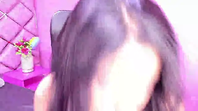 Snapshot of Eimy_Sexy_ chatting on 02.17.25 Eimy Sexy online show from 02.17.25