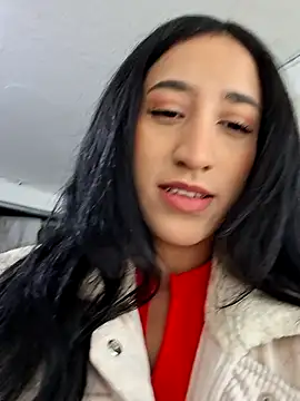 Snapshot of Eimy_Sexy_ chatting on 10.21.25 Eimy Sexy online show from 10.21.25