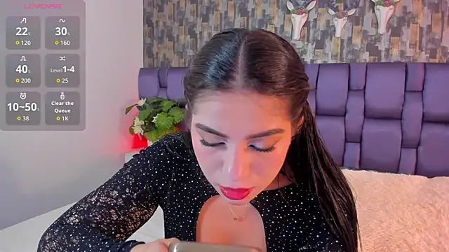 IsabellaAnngel online show from 03.18.26