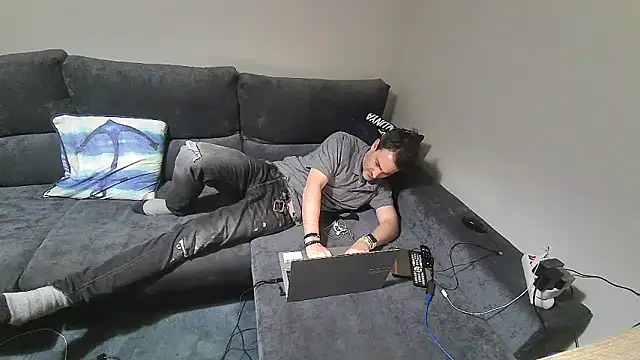 basquehotboy online show from 03.22.25