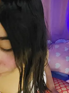 Snapshot of anni_ross chatting on 01.31.26 anni ross online show from 01.31.26