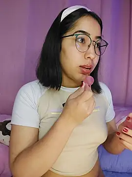 Snapshot of anni_ross chatting on 02.23.26 anni ross online show from 02.23.26