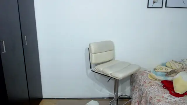 viki mom online show from 12.11.24