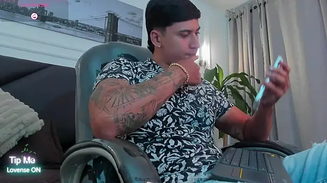 Damian23   online show from 11.11.25