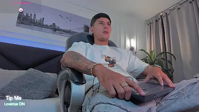 Damian23   online show from 03.15.26