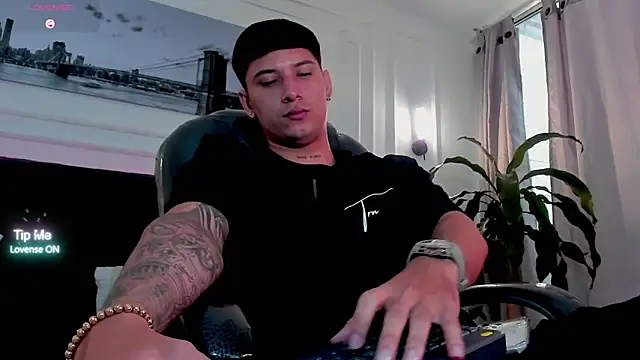 Damian23   online show from 04.09.26