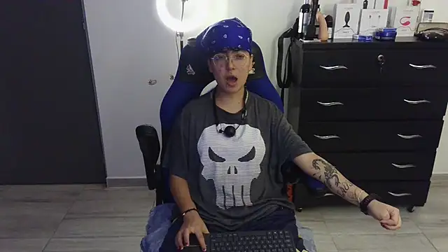 thomascooper7 online show from 02.19.25