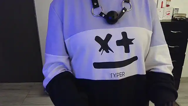 thomascooper7 online show from 02.24.25