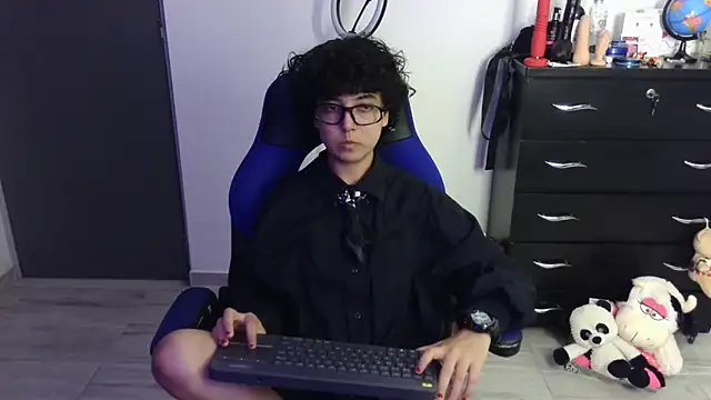 thomascooper7 online show from 04.06.26