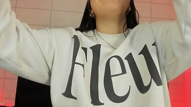 Christine Laam online show from 10.09.25