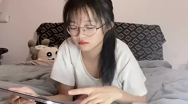 QQQ888zzzxxxcc online show from 01.05.25
