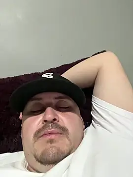 Snapshot of RodeMud chatting on 02.07.26 RodeMud online show from 02.07.26