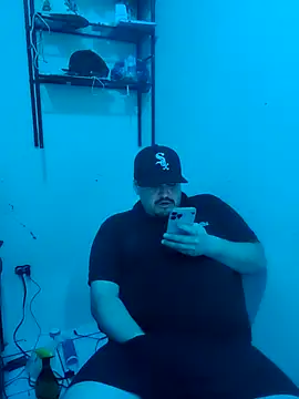 Snapshot of RodeMud chatting on 02.24.26 RodeMud online show from 02.24.26