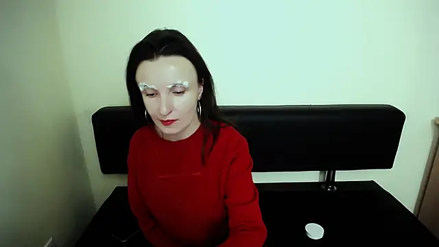 Snapshot of LaimaV_ chatting on 10.24.25 LaimaV online show from 10.24.25