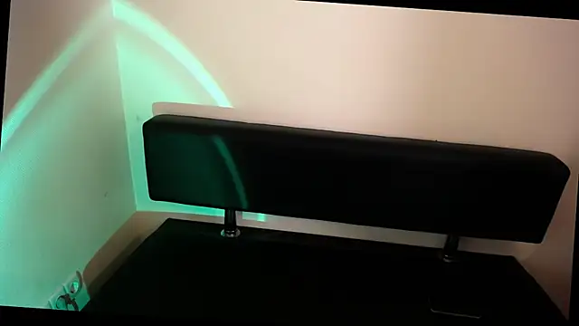 LaimaV  online show from 01.17.26