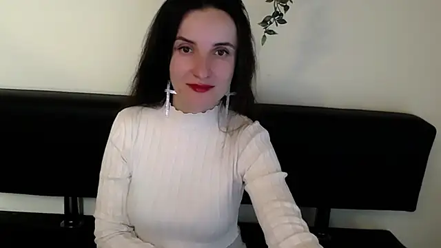 LaimaV  online show from 04.15.26