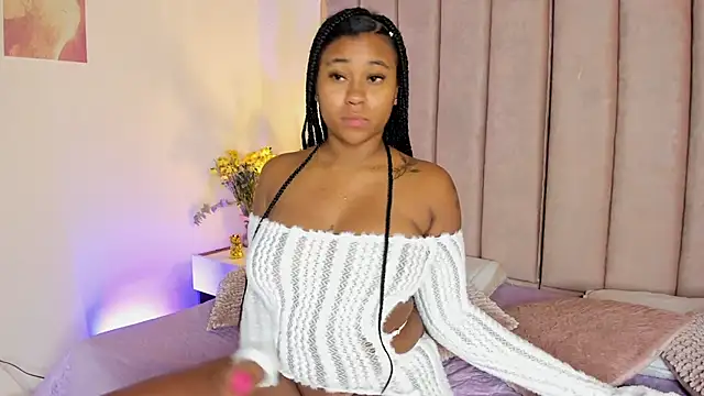 Milan ebony online show from 12.16.25