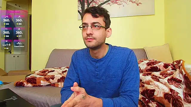 Snapshot of HungEddy chatting on 02.26.25 HungEddy online show from 02.26.25